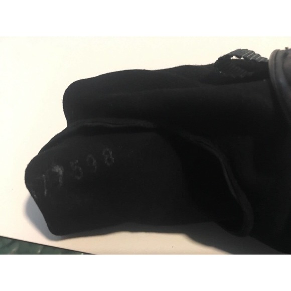 THOM BROWNE lambskin Womens soft Black Leather Gloves Size Medium RARE - Picture 4 of 6